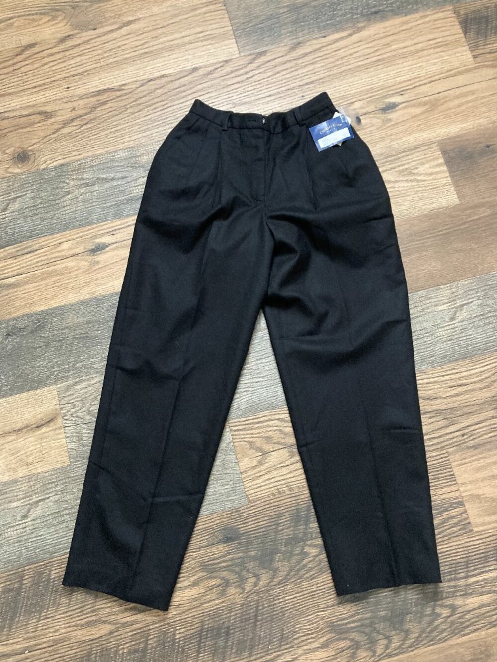 Charter Club  NWT  Petite 8P Black 100% Wool Dress Pants Women's Pleated Lined